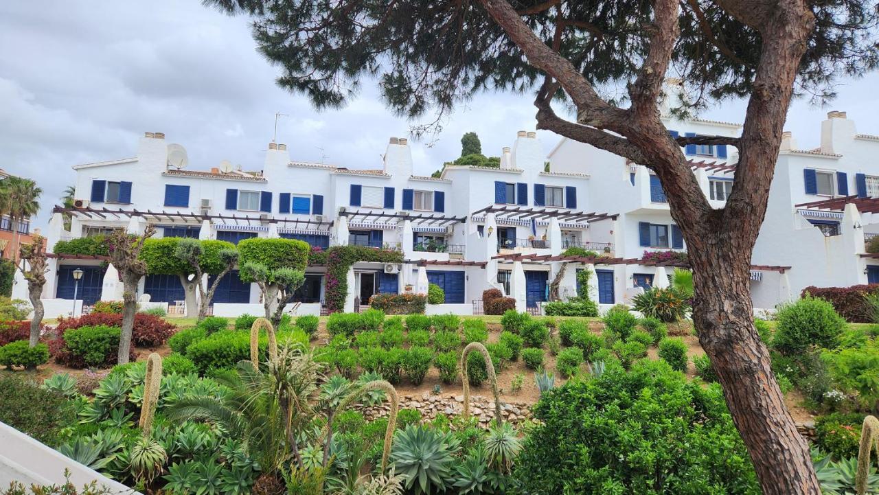 Elena Flat A Little Paradise Right On The Beach Sitio de Calahonda Buitenkant foto