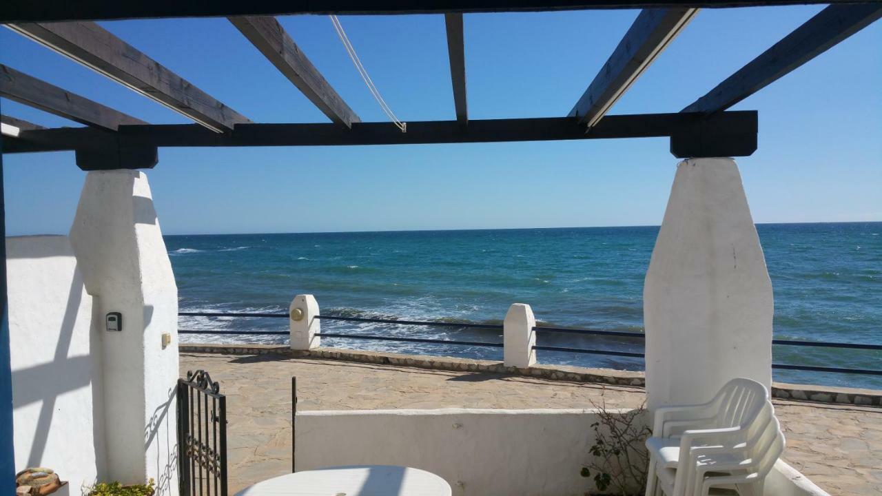 Elena Flat A Little Paradise Right On The Beach Sitio de Calahonda Buitenkant foto