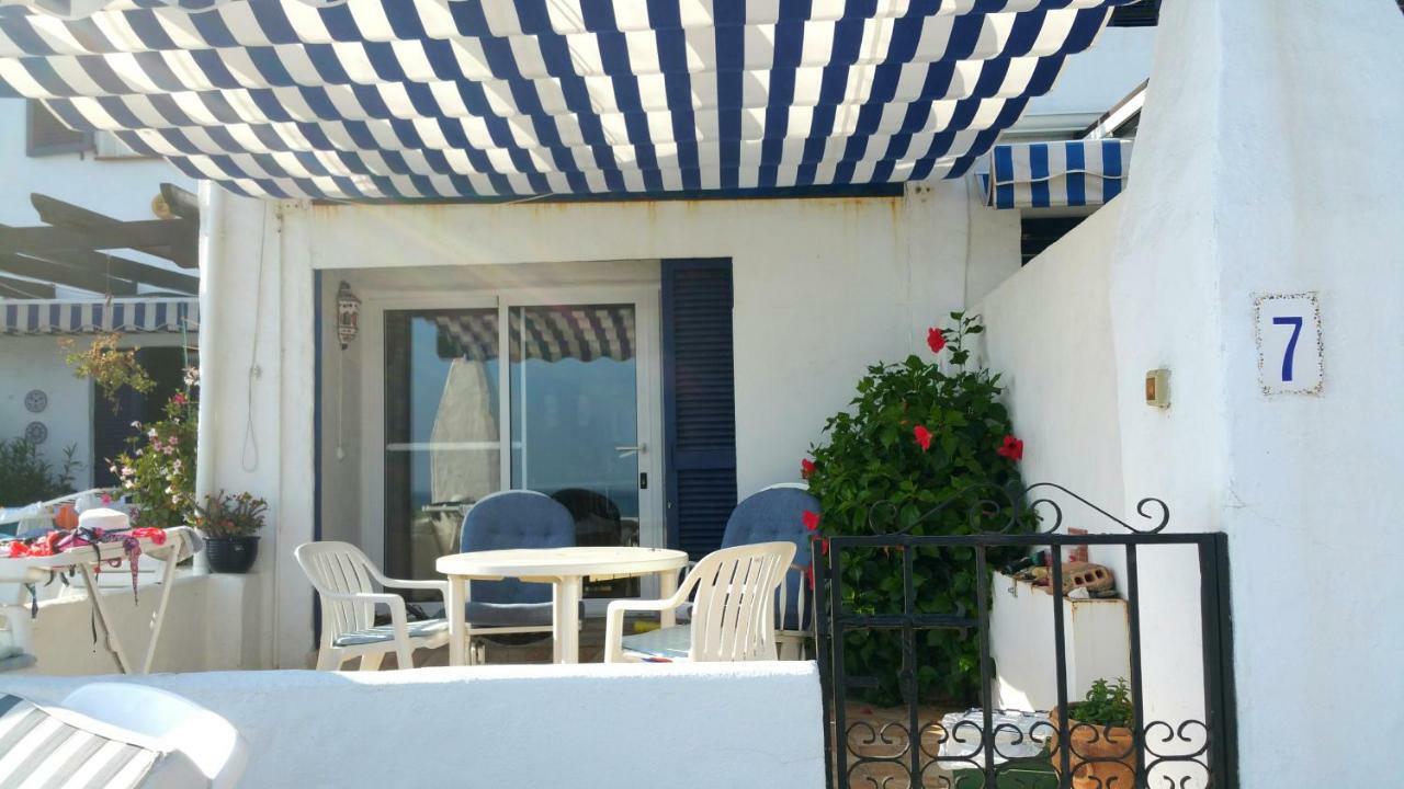 Elena Flat A Little Paradise Right On The Beach Sitio de Calahonda Buitenkant foto